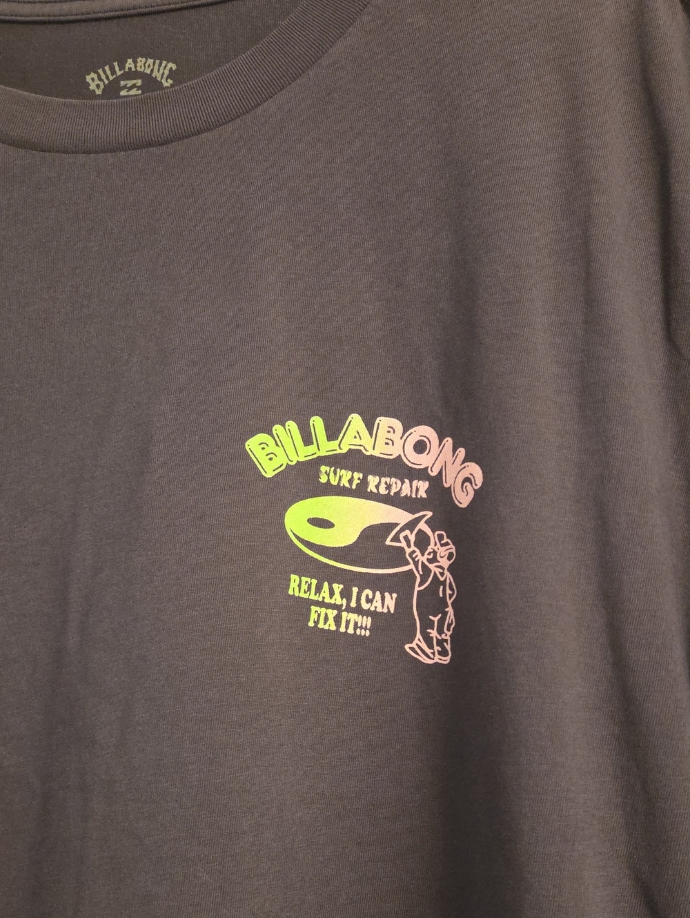 Billabong Grey Short Sleeve Tee with Neon Green & Neon Pink Graphic